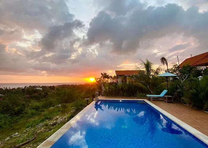 Gara Gara Sea View 酒店 Batununggul