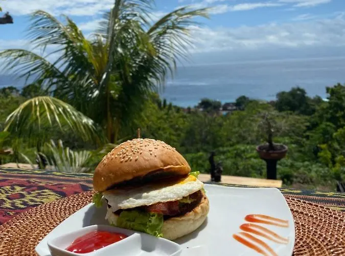 Gara Gara Sea View 3* Batununggul